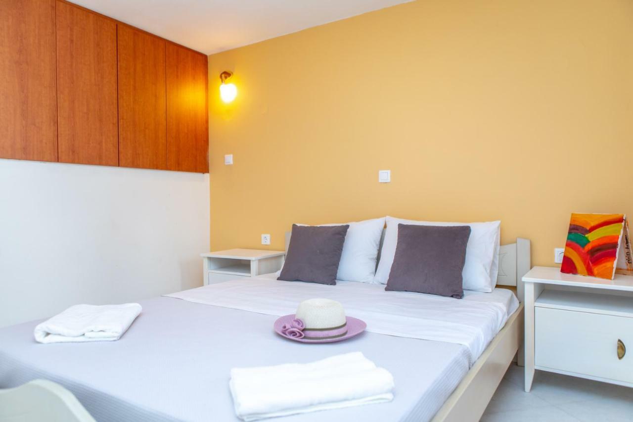 Apanemi Beachhouse Naxos City ภายนอก รูปภาพ
