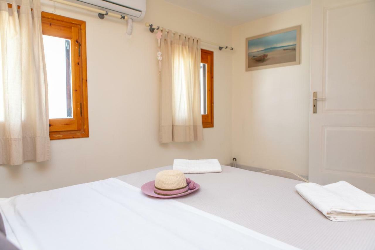Apanemi Beachhouse Naxos City ภายนอก รูปภาพ